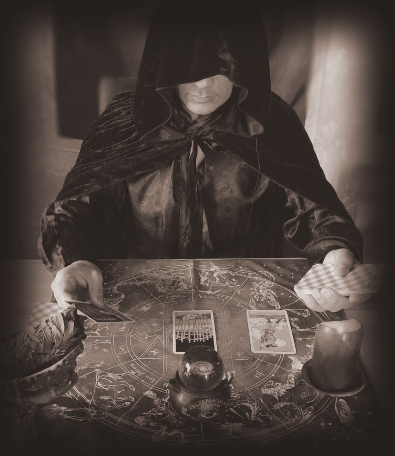 Cartomante zephir, sensitivo e ritualista