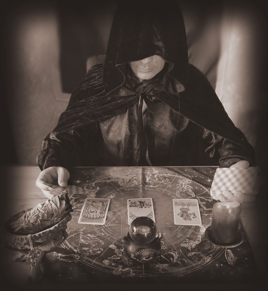 Cartomante zephir, sensitivo e ritualista