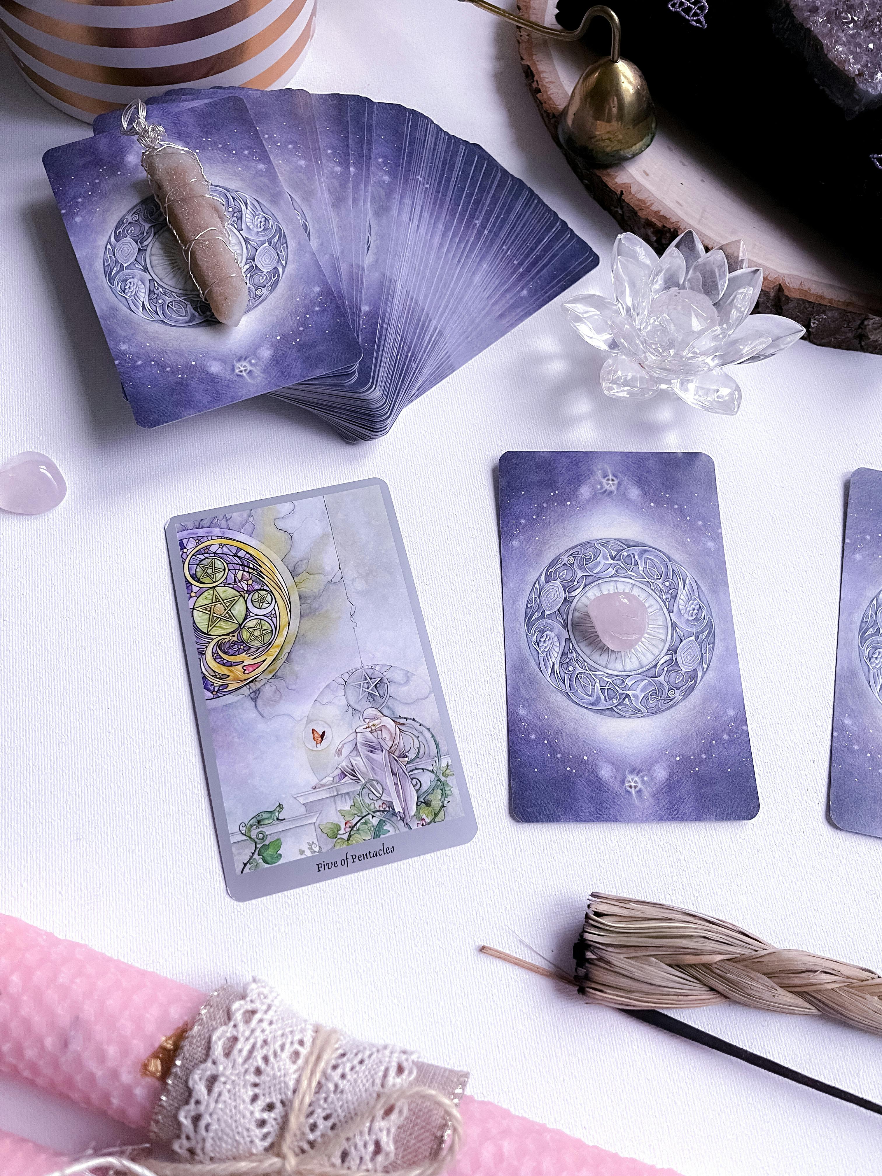 Roberta offre una domanda gratis ritualista