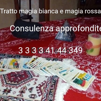 Roberta offre una domanda gratis ritualista