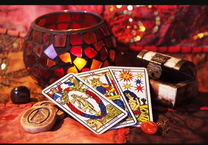 Cartomante 25 anni di esperienza + mini consulto g