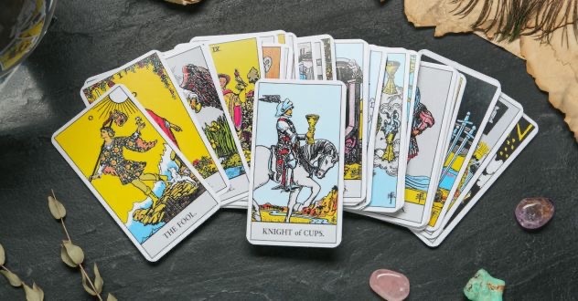 Cartomanzia clara: ogni carta ha un messaggio.