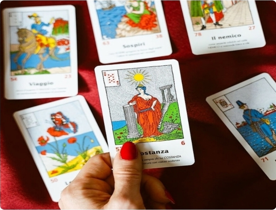 Prima domanda gratuita con tarocchi o sibille 