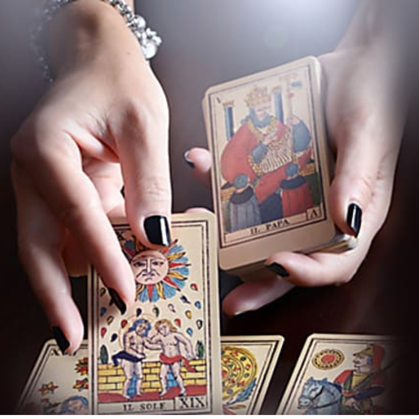 Prima domanda gratuita con tarocchi o sibille