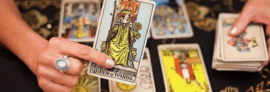 Cartomanzia online con la cartomante esperta clara
