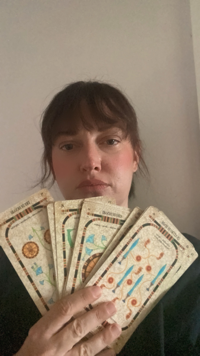 Azzurra cartomante esoterica