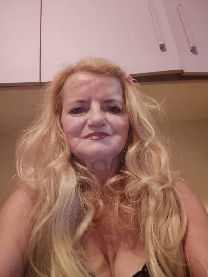 Carmen cartomante sensitiva