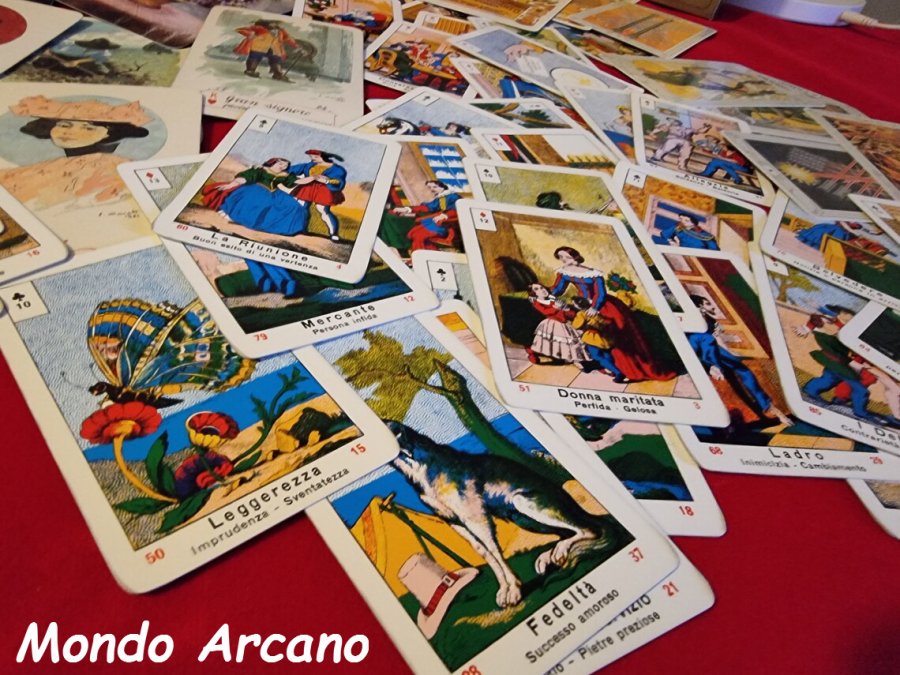 MONDO ARCANO TAROLOGIA e CARTOMANZIA