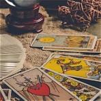 🔮 CONSULTO TAROCCHI – ESPERTA DAL 2002 🔮